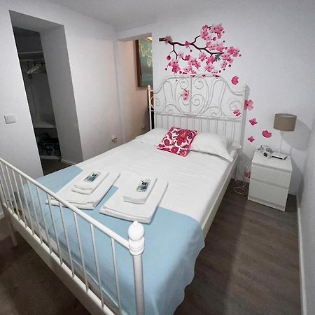 2x Apartamentos com pátio, em frente praia Paço de Arcos Exterior foto