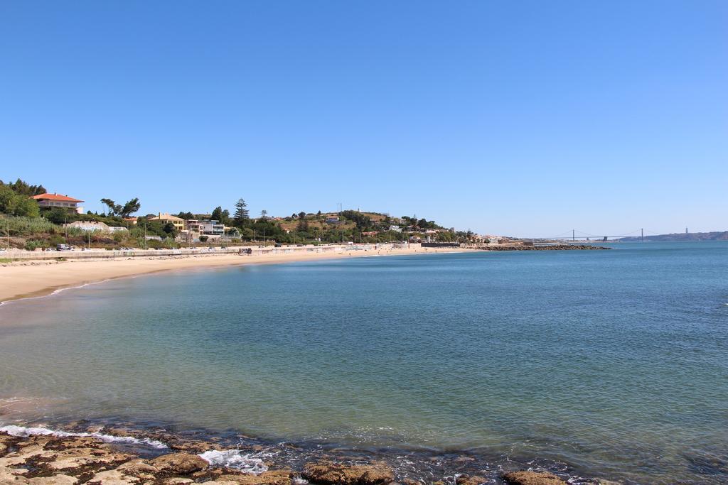 2x Apartamentos com pátio, em frente praia Paço de Arcos Exterior foto