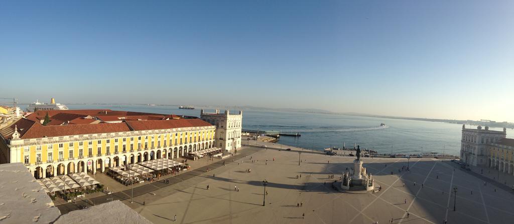 2x Apartamentos com pátio, em frente praia Paço de Arcos Exterior foto
